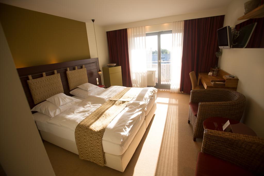 Hotel Heiligenstein Baden-Baden Bagian luar foto