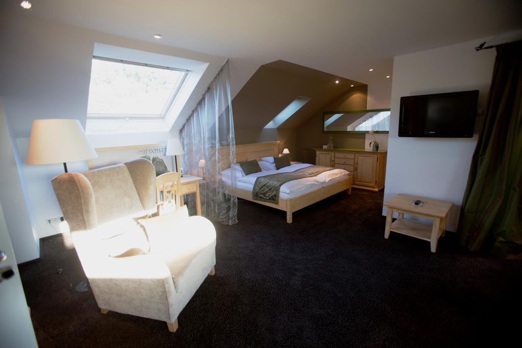 Hotel Heiligenstein Baden-Baden Bagian luar foto